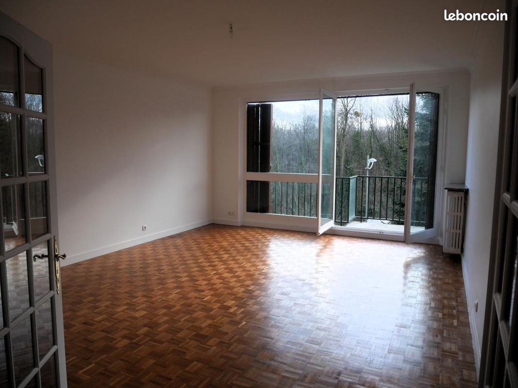 Appartement 4 pièces 106 m² · à Sèvres · 106 m² · 1 750 €/mois