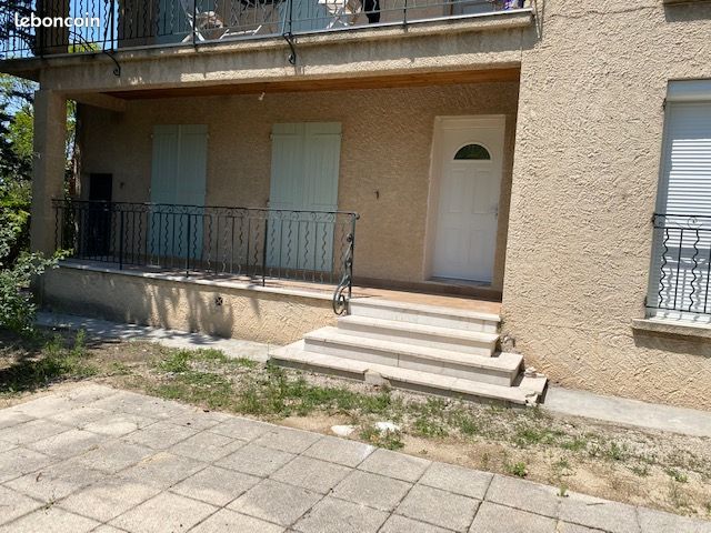 Maison 4 pièces 80 m² · à Saint-Cannat · 80 m² · 1 160 €/mois