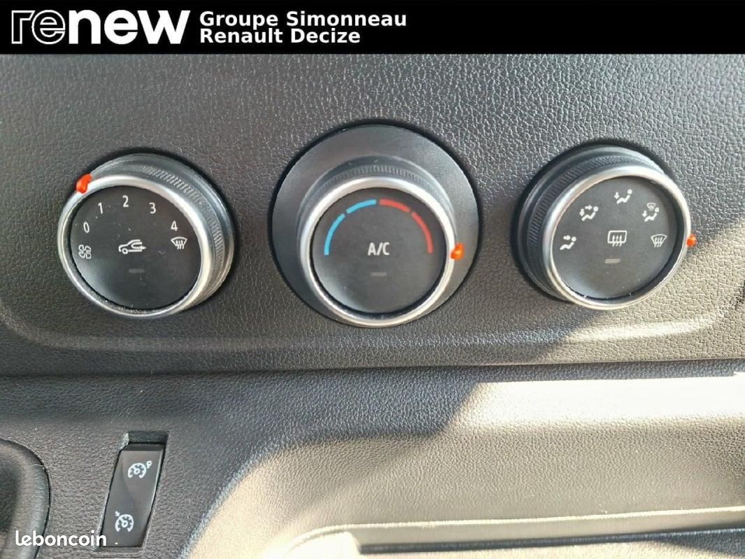 Renault Master FOURGON FGN TRAC F3500 L2H2 BLUE DCI 135 CONFORT (image 14)