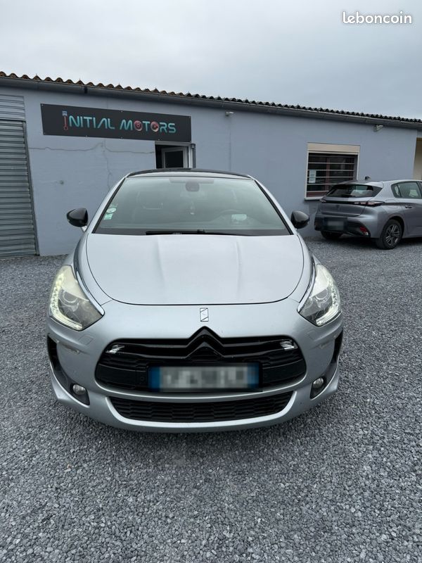 Citroën DS5 SportChic 2.0HDI 160CH BVA *GPS*220000KMS*5490EUROS (image 2)