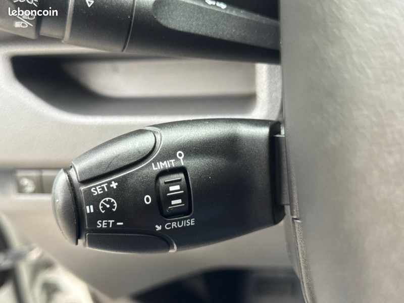 Peugeot EXPERT FG LONG 2.0 HDI 120CH PRO * GALLERIE * ATTELAGE * 3 PLACES (image 18)