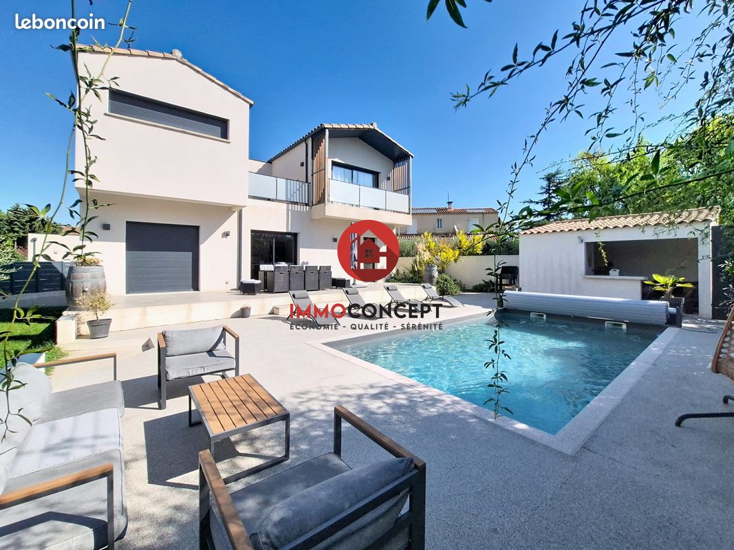 Maison 4 pièces 149 m² · à Roquemaure · 149 m² · 486 000 €