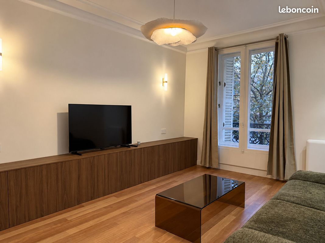 Appartement 3 pièces 66 m² · à Paris · 66 m² · 4 200 €/mois
