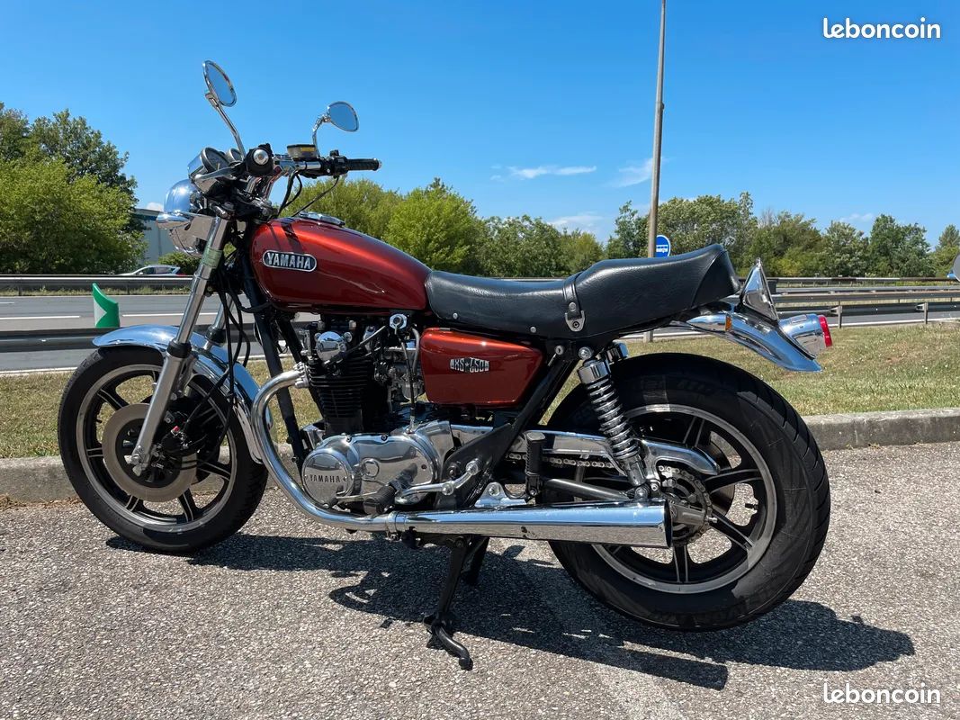 YAMAHA XS 650 SPECIAL de 1980 (collector) - Motos