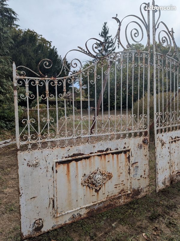 Grille portail de 1834 ancien fer forgé largeur 4 merres (image 5)