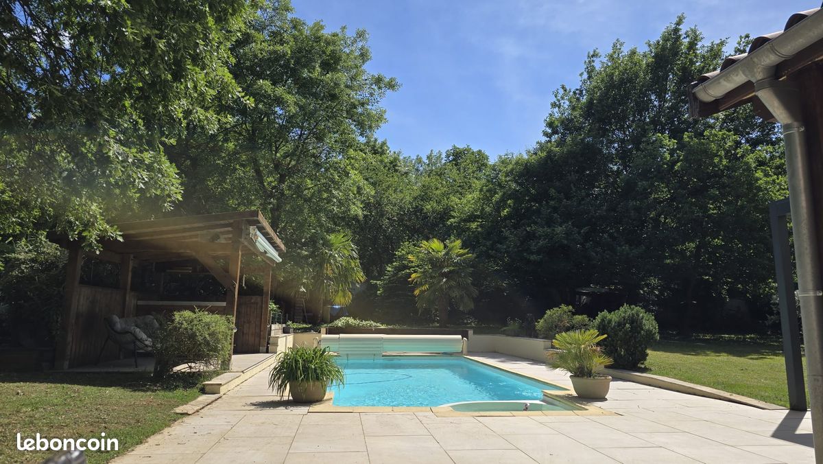 Maison 4 pièces 150 m² · à Oullins-Pierre-Bénite · 150 m² · 825 000 €