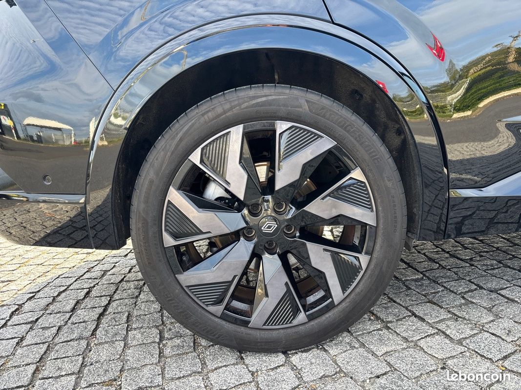 RENAULT Rafale E-Tech full hybrid 200 ch esprit Alpine (image 9)