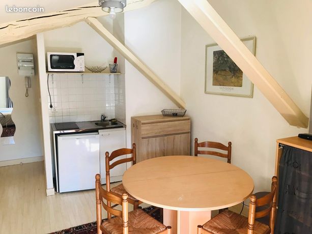 Studio 1 pièce 21 m²