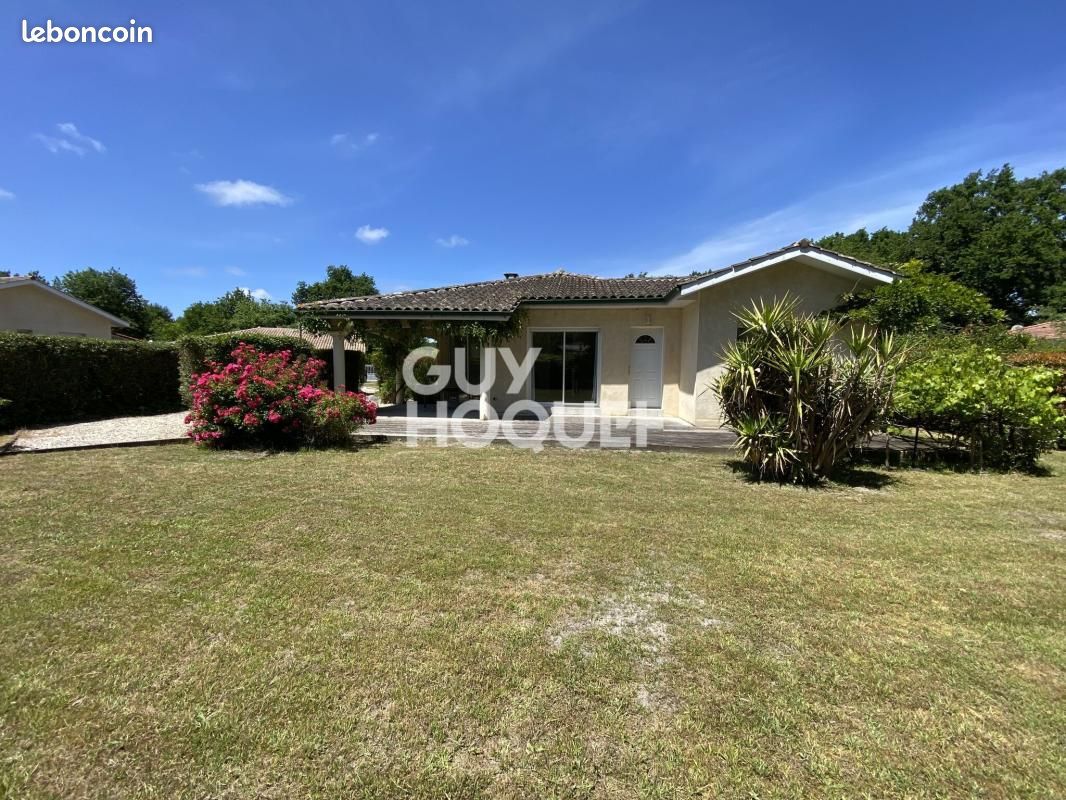 Maison 5 pièces 100 m² · à Gastes · 100 m² · 275 000 €