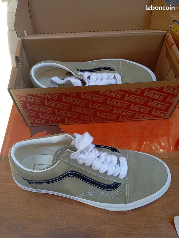 Baskets Vans neuves (image 1)