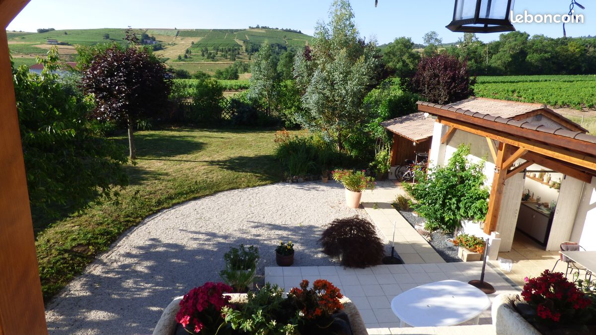Terrain 8 pièces 167 m² · à Le Perréon · 167 m² · 420 000 €