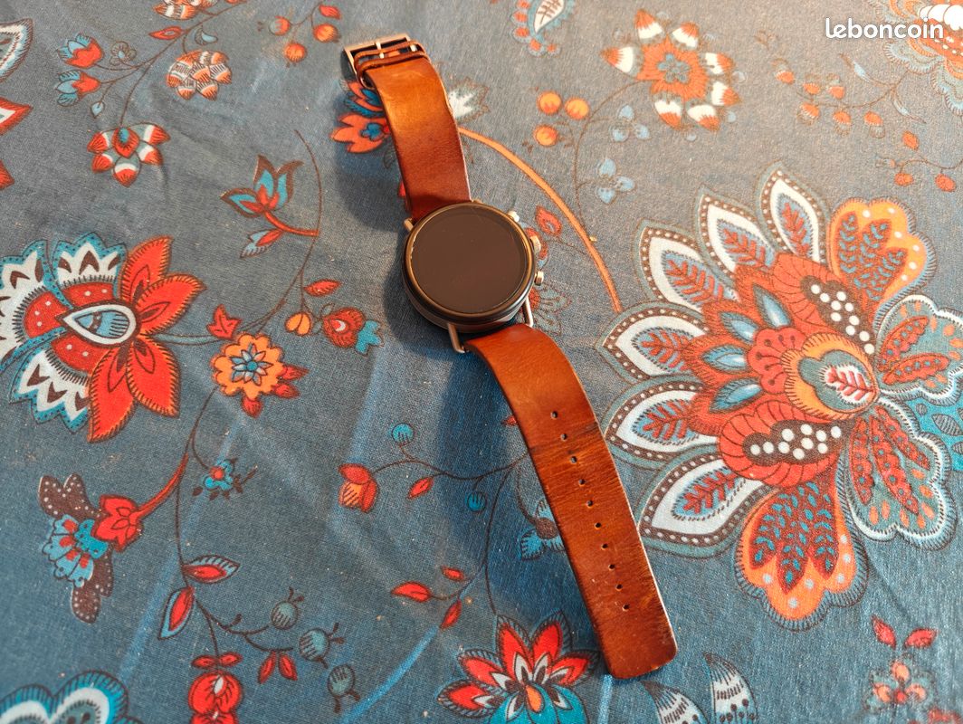 Skagen Falster Montre Connectée SKT5104 Bracelet en Cuir Bon