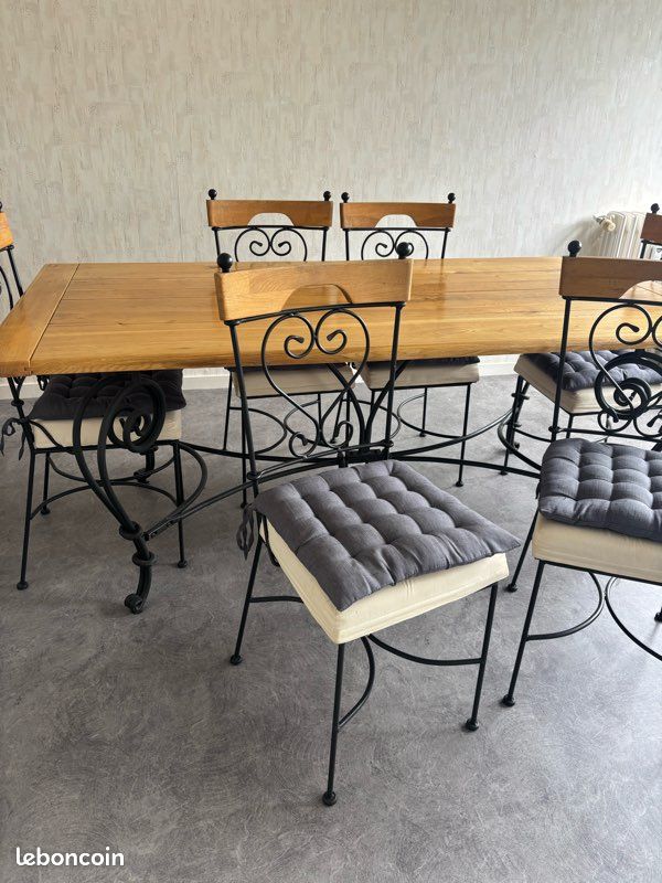 Table en bois + 6 chaises (image 5)