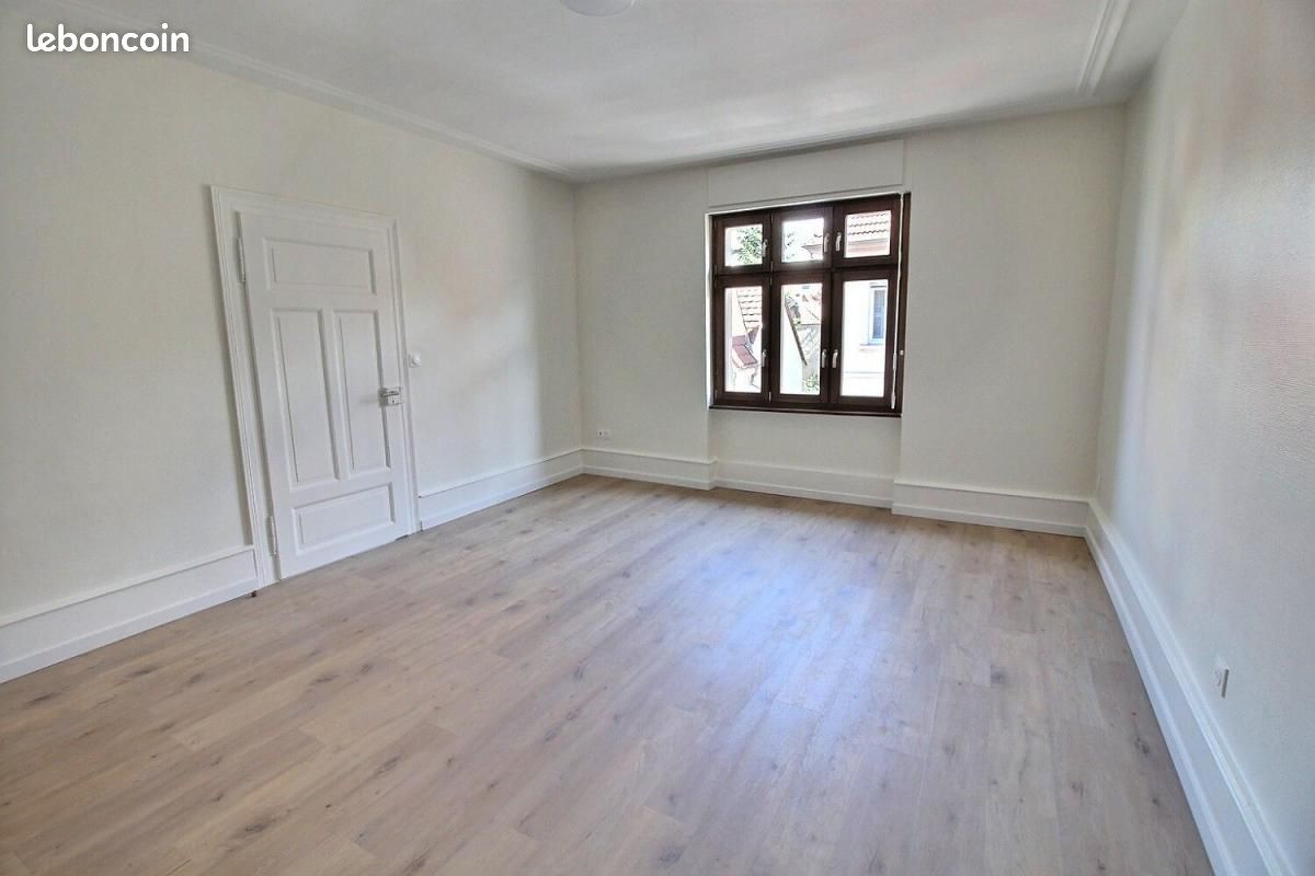 Appartement 2 pièces 65 m² · à Saint-Louis · 65 m² · 985 €
