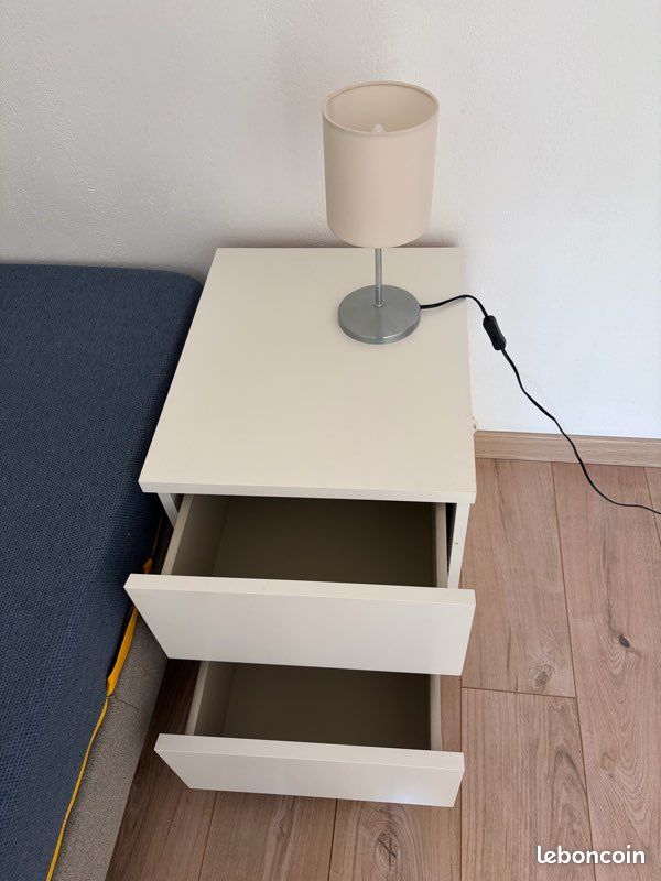 Table de nuit blanche 2 tiroirs IKEA Malm (image 2)