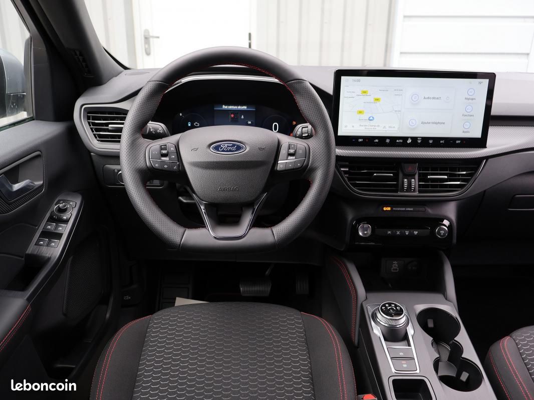 Ford Kuga 2.5 DURATEC 180 HEV ST-LINE Powershift (image 17)