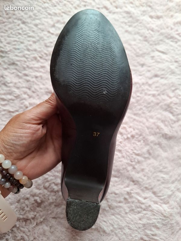 Escarpins cuir femme (image 4)