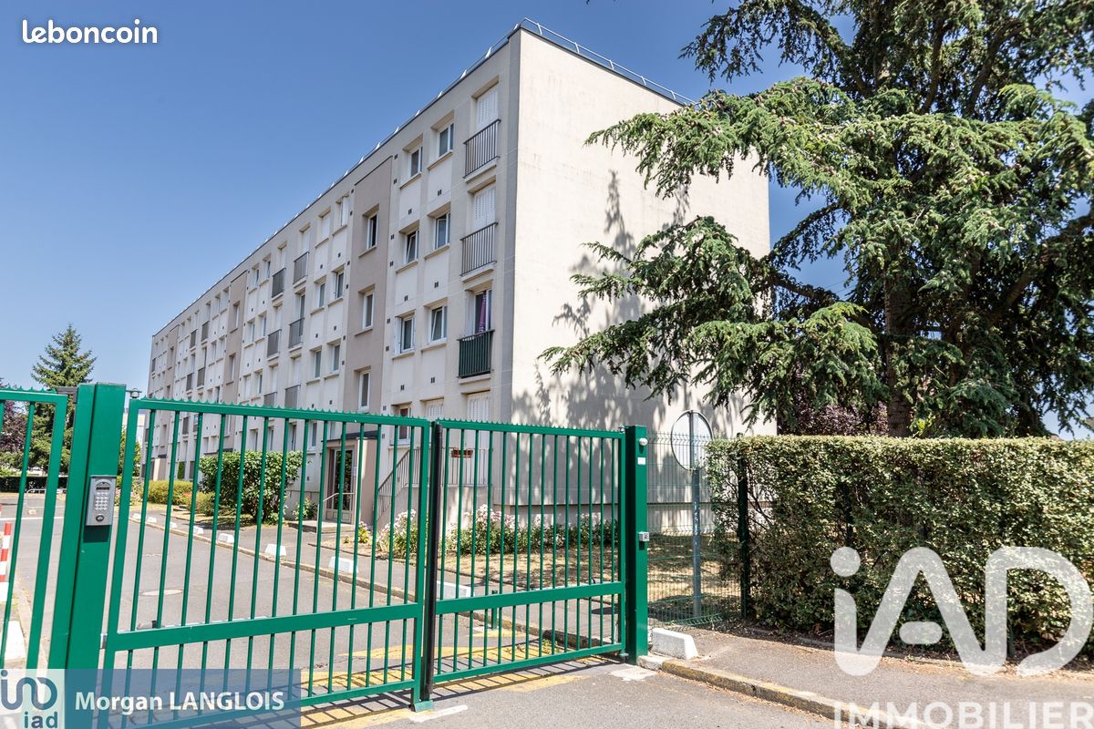 Appartement 3 pièces 57 m² · à Viry-Châtillon · 57 m² · 150 000 €