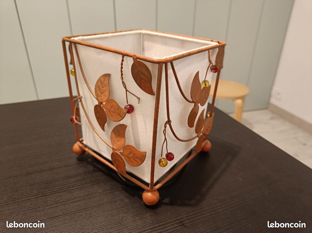 Lampe design (image 1)