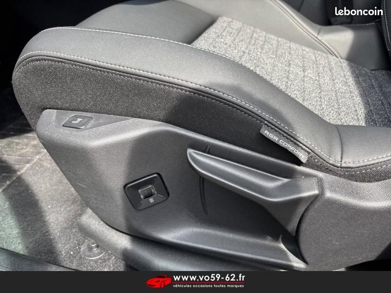 Peugeot 5008 Hybrid 145ch Allure Business e-DCS6 (image 19)