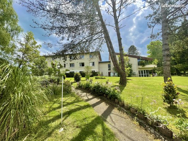 Immeuble 30 pièces 900 m²