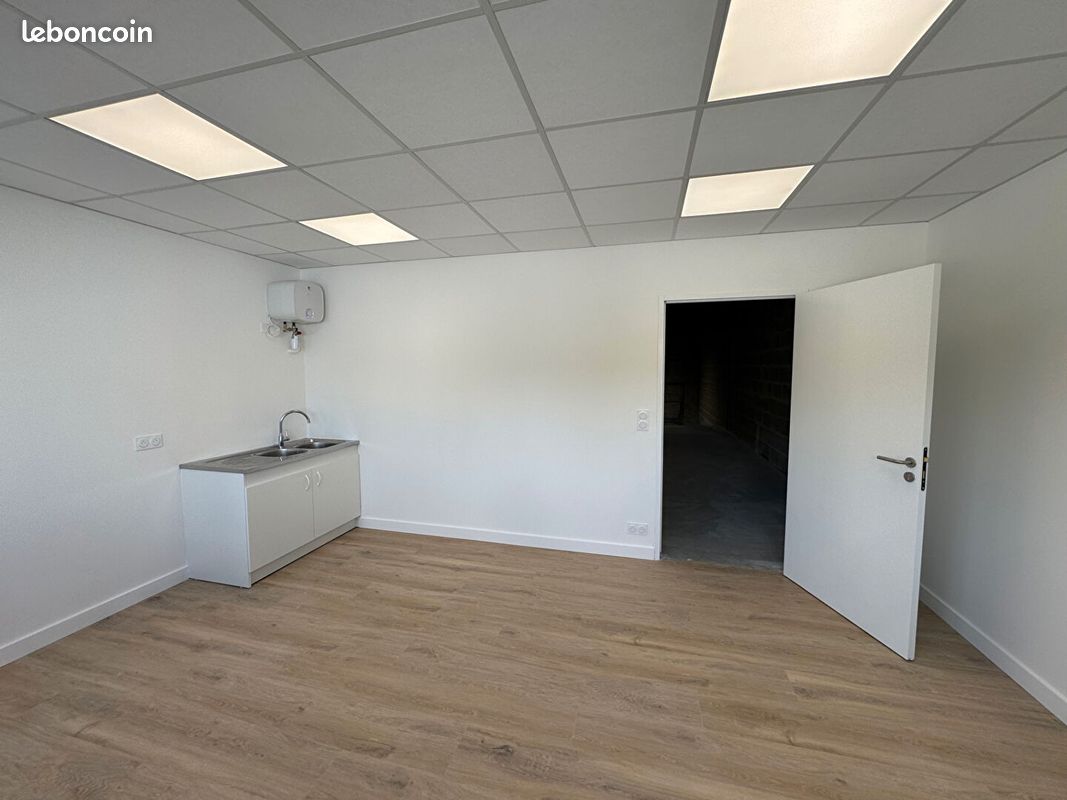 Local 160 m² BASSE GOULAINE (image 10)
