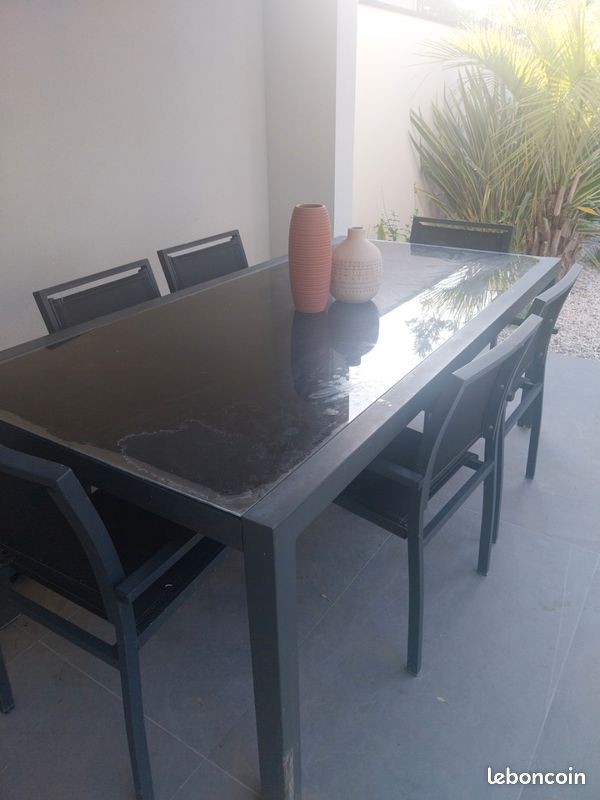 Table de jardin en alu avec ses 6 chaises (image 1)