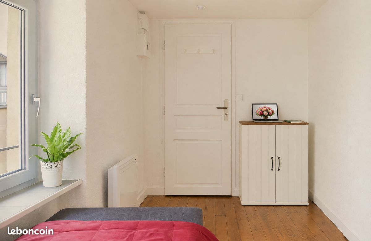 Appartement 2 pièces 13 m² · à Issoire · 13 m² · 290 €/mois