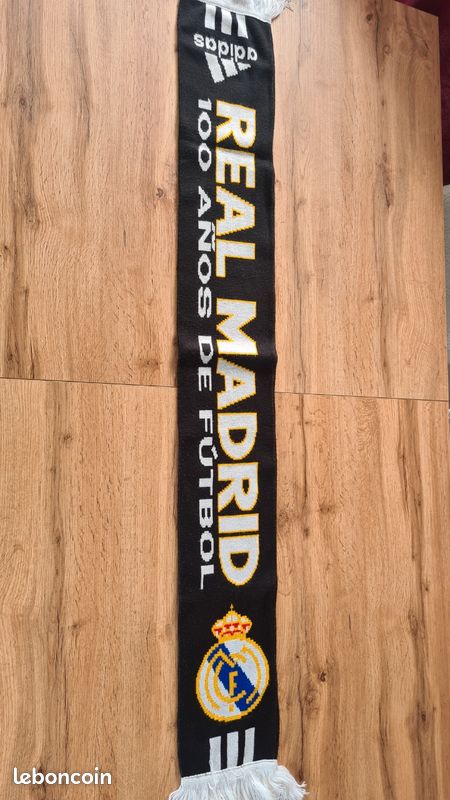 Écharpe Vintage Real Madrid - Supporters - Occasion