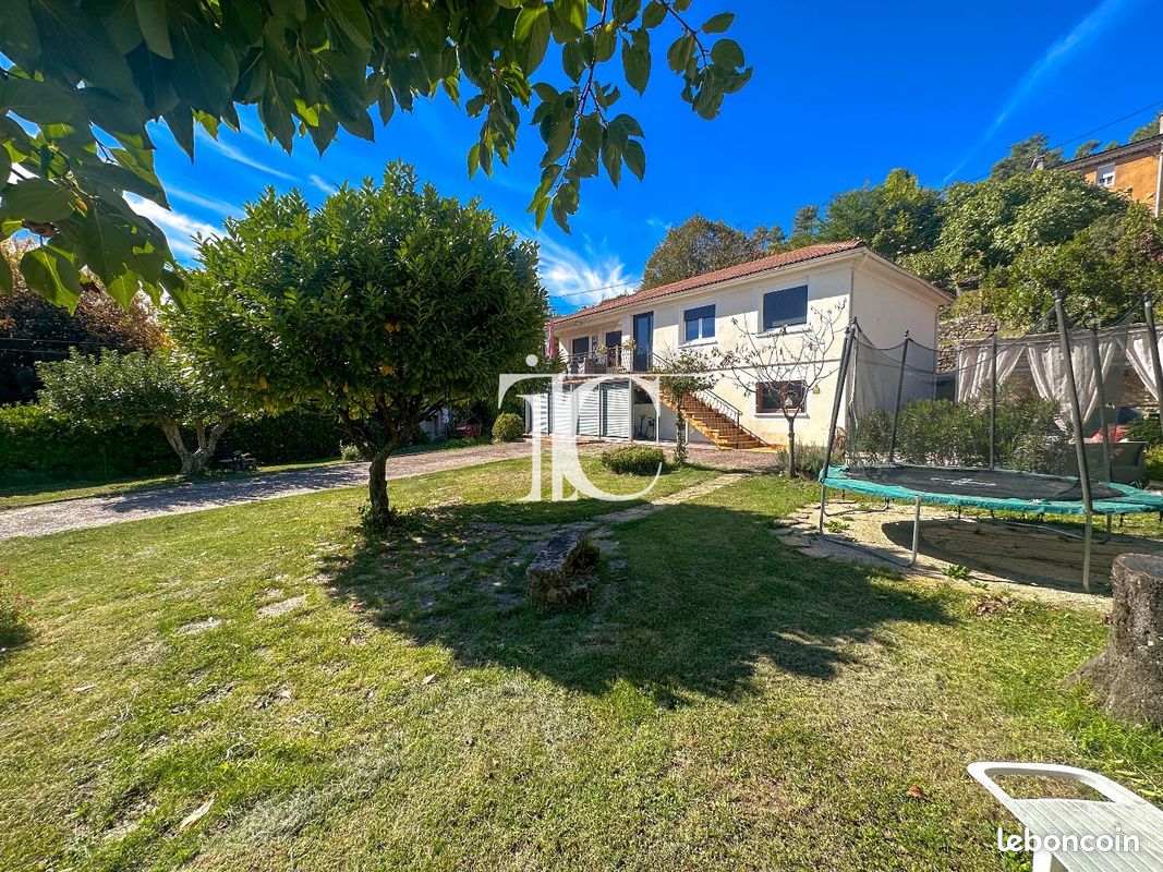 Maison 6 pièces 183 m² · à Bordezac · 183 m² · 229 000 €