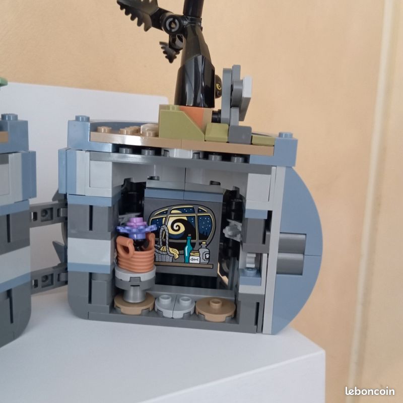 43288 lego sally's flowerpot (image 3)