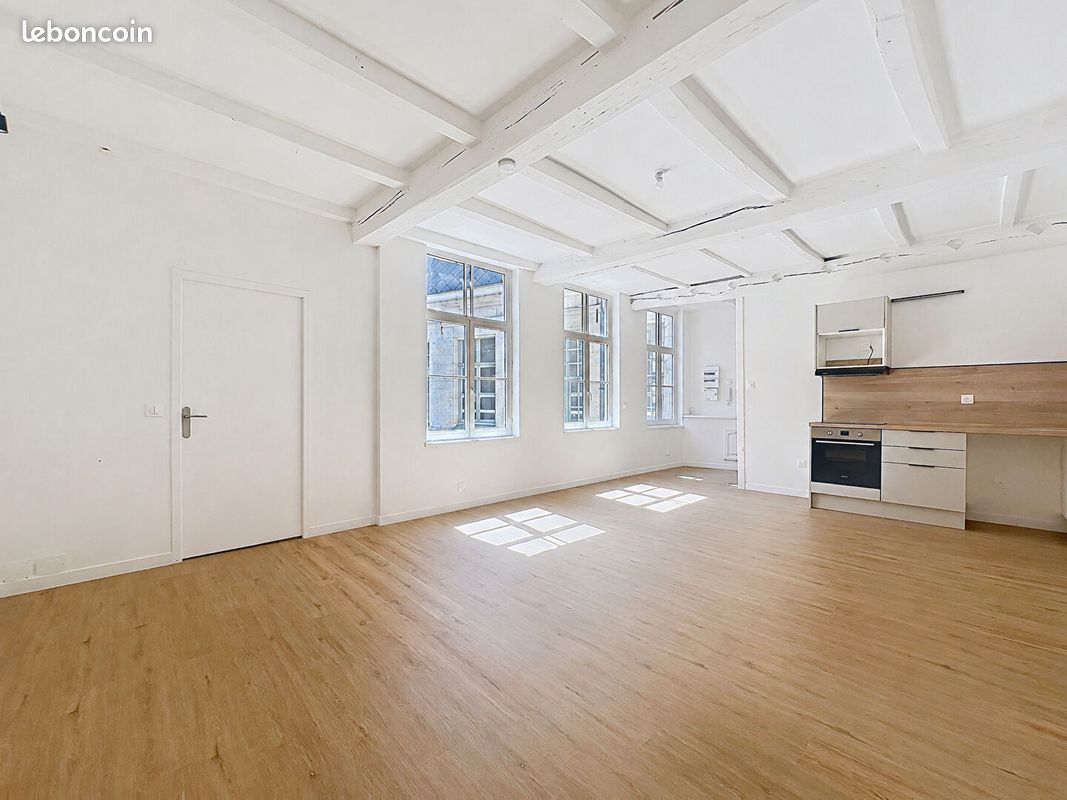 Appartement 2 pièces 56 m² · à Valenciennes · 56 m² · 620 €