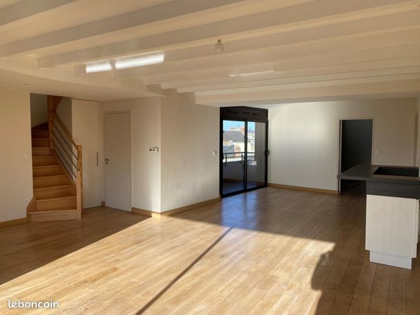 Duplex 5 pièces 144 m² — 2
