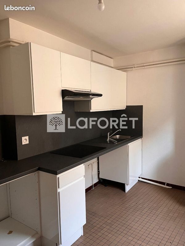 Appartement 3 pièces 55 m² · à Gourdon · 55 m² · 650 €