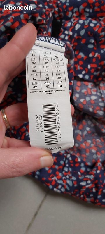 Robe 42 (image 4)