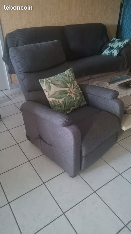 Fauteuil (image 1)