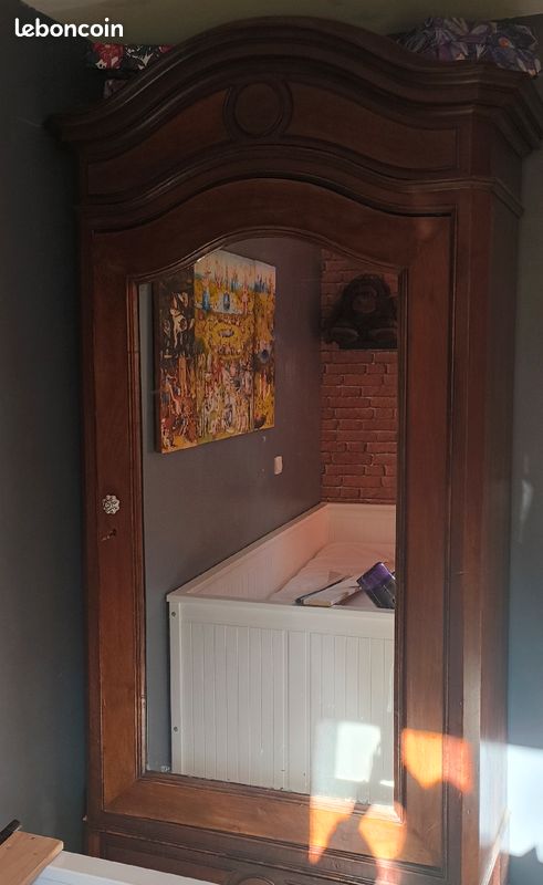 Armoire ancienne (image 1)