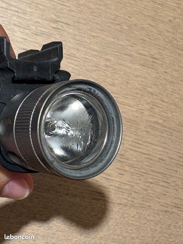 Lampe Surefire USP (image 3)