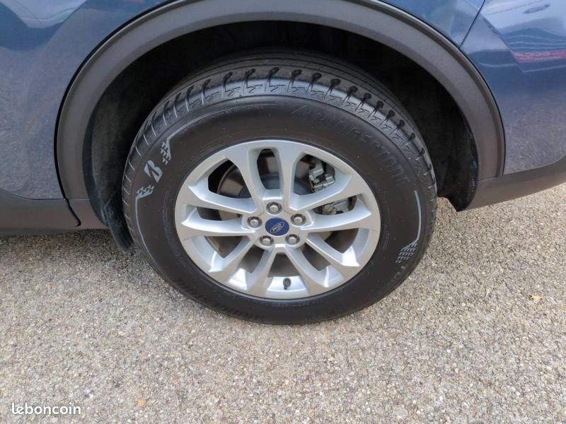 Ford Kuga 2.5 Duratec 190ch FHEV E85 Titanium BVA (image 24)