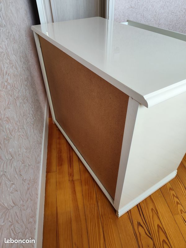 Commode (image 4)