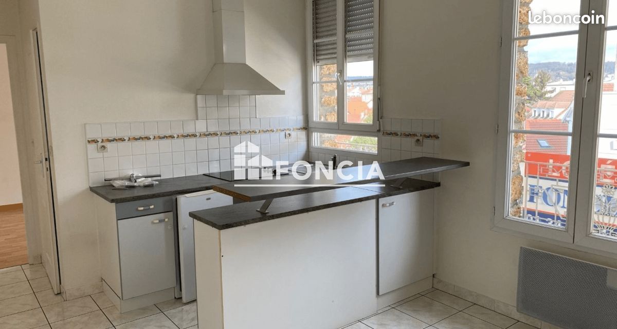 Appartement 2 pièces 28 m² · à Saint-Prix · 28 m² · 686 €/mois