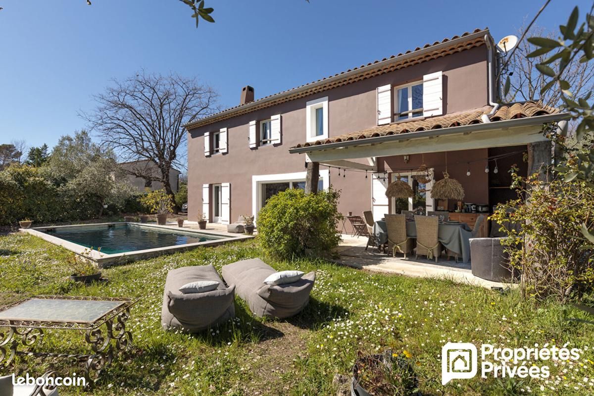 Maison 6 pièces 200 m² · à Callian · 200 m² · 779 000 €