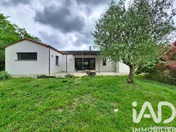 Villa 5 pièces 140 m²