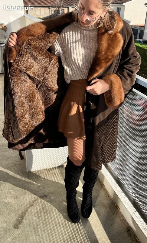 Veste fourrure vintage années 1970/80 - Vêtements