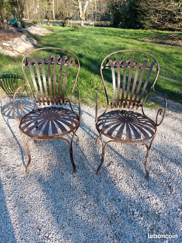 Chaise de jardin en fer forgé Indra - CLP - pliante - marron antique