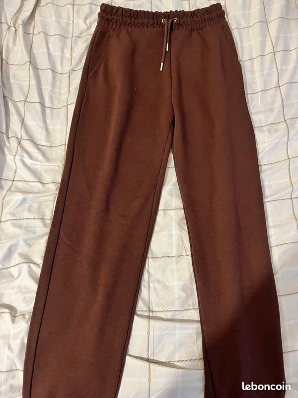 Jogging marron (image 2)