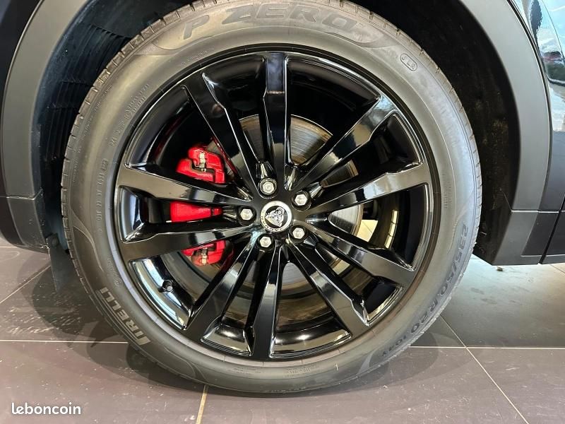 Jaguar E-Pace P200 FlexFuel MHEV 200ch R-Dynamic SE (image 8)