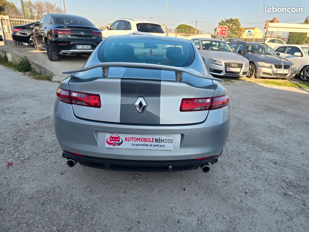 RENAULT LAGUNA III COUPE 2.0 DCI 150CV BVA Initiale (image 3)