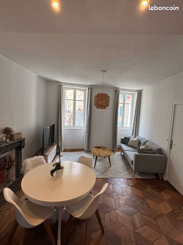 Appartement 2 pièces 42 m² · à Gex · 42 m² · 850 €