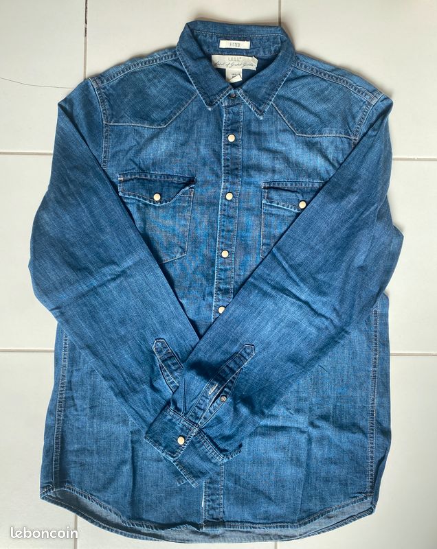 Chemise de camp bleue à fines rayures - Style rétro Années 50, chemise boutonnée en coton - France